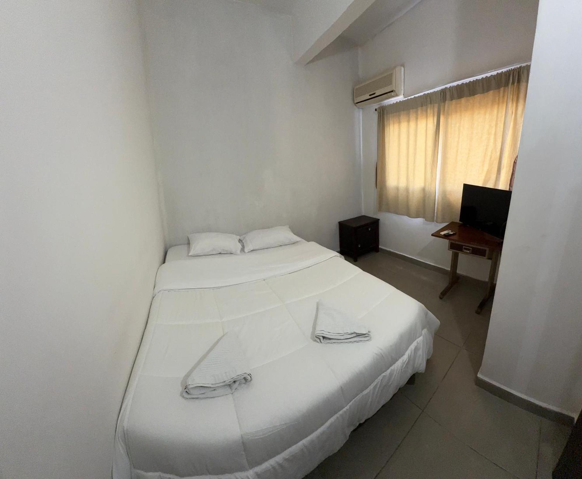 Departamentos Imperial Apartment Encarnación Екстериор снимка